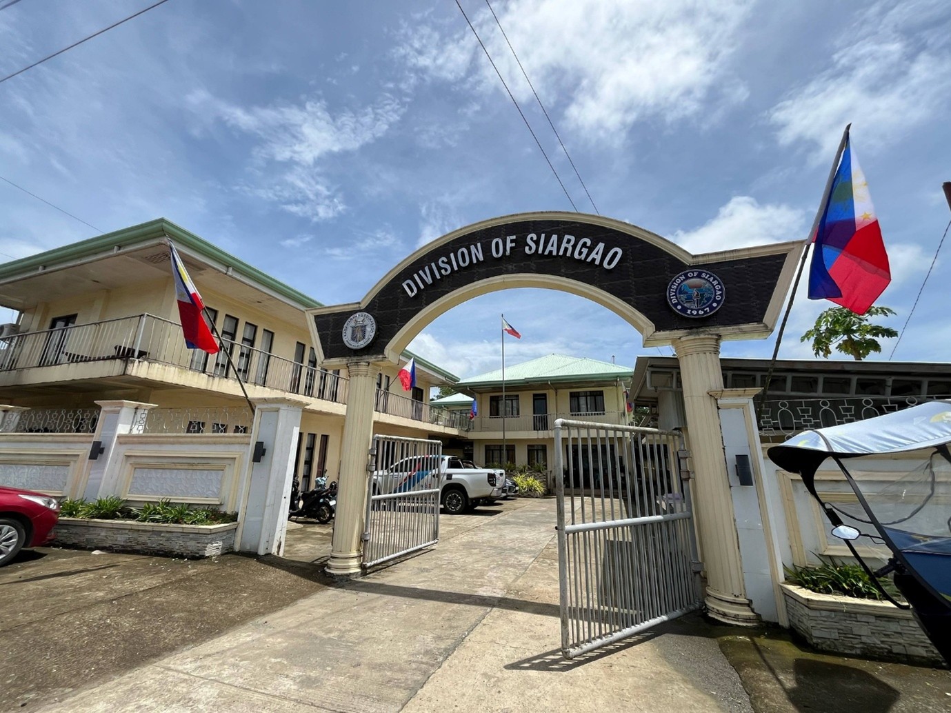 Honoring the Flag, Celebrating Freedom: SDO Siargao Joins the Nation in National Flag Days​